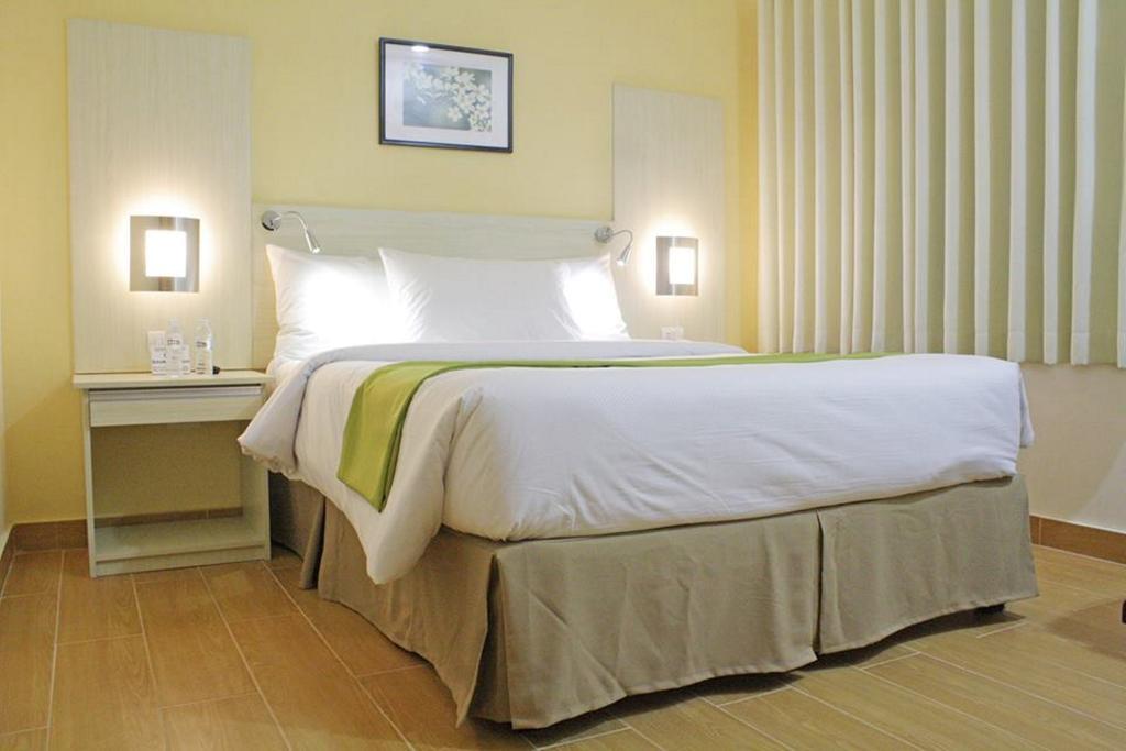 Hamersons Hotel Себу Экстерьер фото